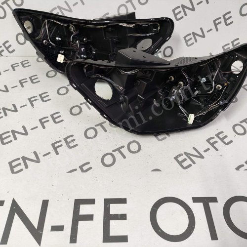 HYUNDAİ İ20 FULL LED SOL FAR KASASI SIFIR